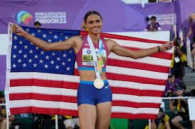 Sydney McLaughlin anchors US on record-setting day at worlds
